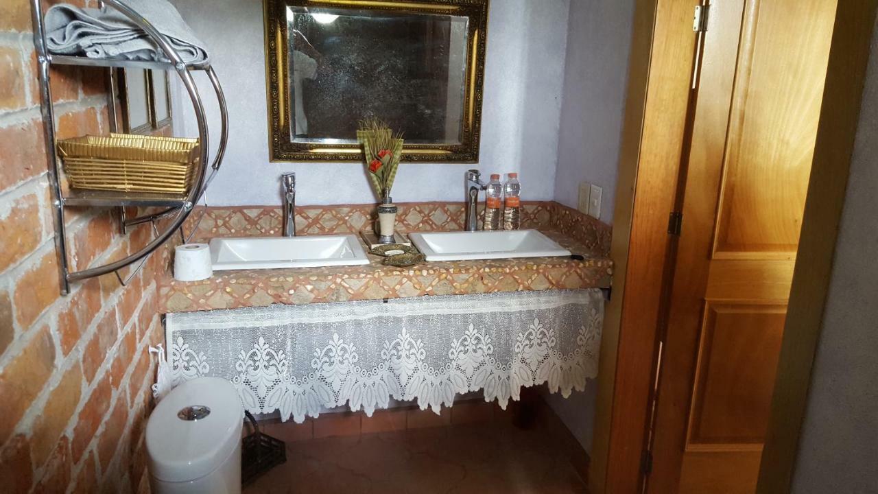 Apartamento La Casona Azul Santa Rosa de Jauregui Exterior foto